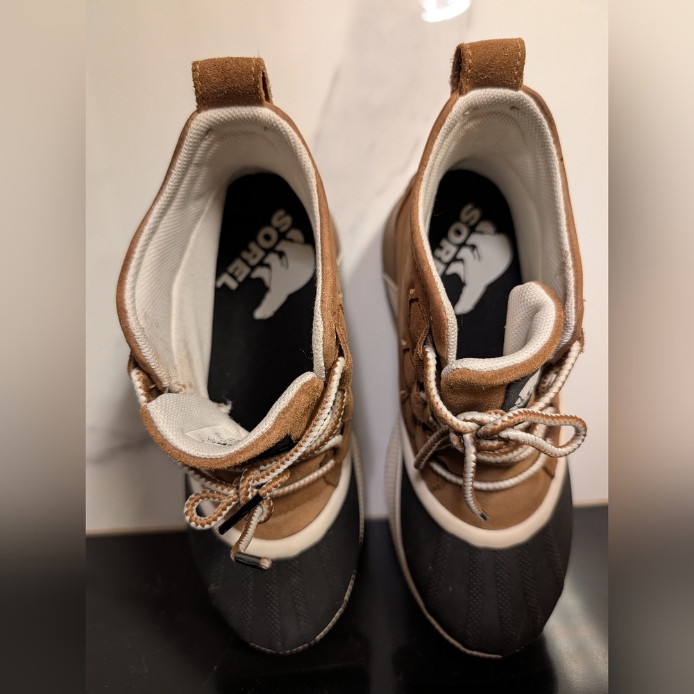 Sorel OUT N ABOUT™ III Classic Women's Waterproof Boots Size 7 MSRP $130 - Picture 9 of 13